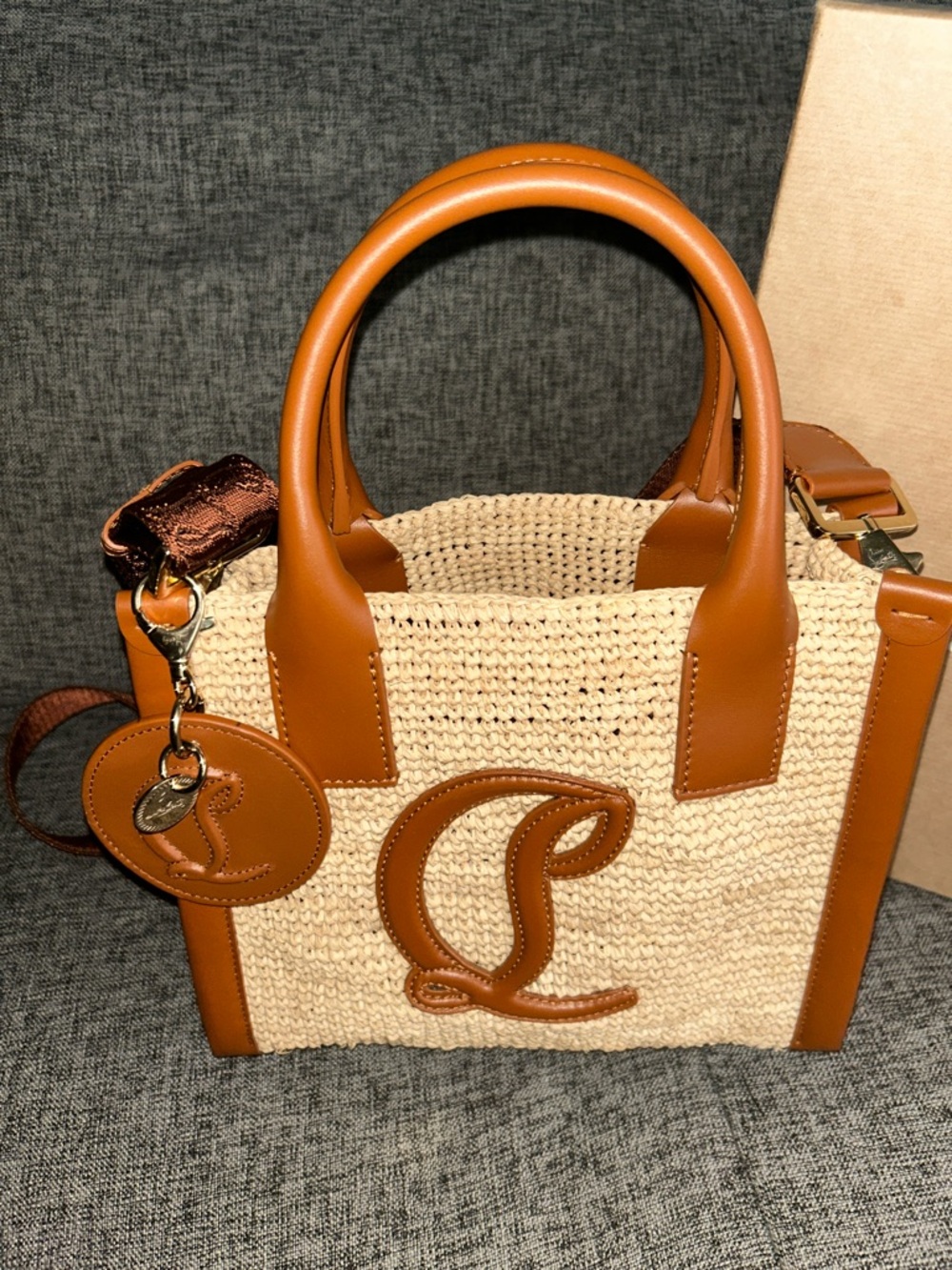 Christian Louboutin By My Side mini raffia tote bag w/COA - Picture 2 of 15